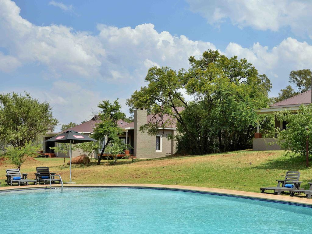 African Hills Safari Lodge & Spa Magaliesburg Exterior photo